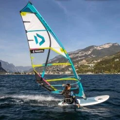 Fanatic Gecko HRS Windsurf Board 2022 10 Fanatic Gecko HRS Windsurf Board 2022 -Surfing Gear 2022 Fanatic Windsurf Boards 0017 13220 1011 Gecko20HRS 1