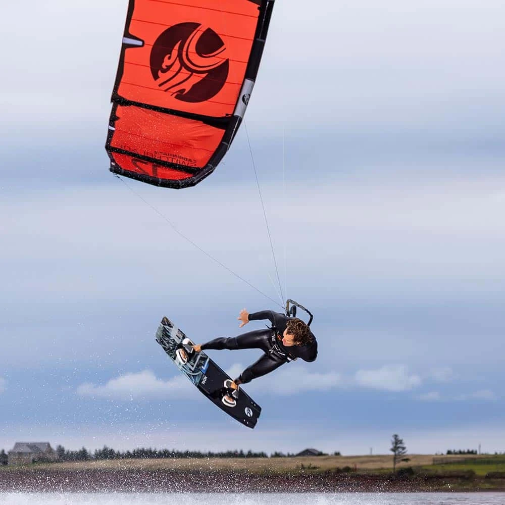 Cabrinha XCAL Carbon Kiteboard 2024 7 Cabrinha XCAL Carbon Kiteboard 2024 - Image 5