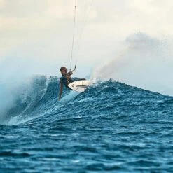 Duotone Session SLS Kitesurf Board 2023