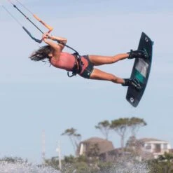 Duotone Kiteboard Boot 2024 -Surfing Gear DTK Duotone Boot 2020 Action1