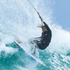 Duotone Wam D/LAB Kitesurf Board 2022 -Surfing Gear DTK Wam DLAB 2022 Action