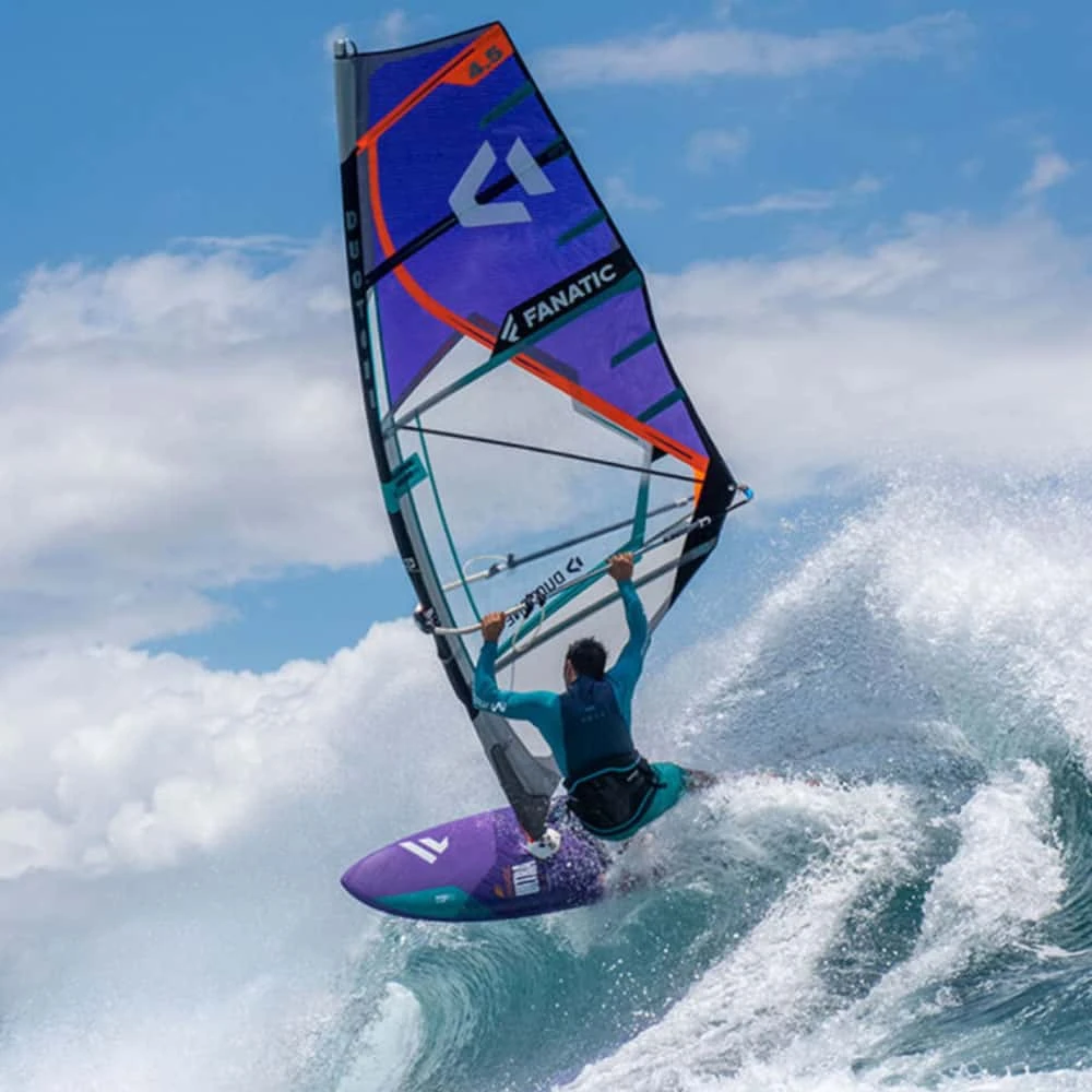 Duotone Super Hero Windsurfing Sail 2021 7 Duotone Super Hero Windsurfing Sail 2021 - Image 5