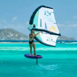 Duotone Foil Wing Slick 2023 17 Duotone Foil Wing Slick 2023 -Surfing Gear DTX Slick 2023 Action