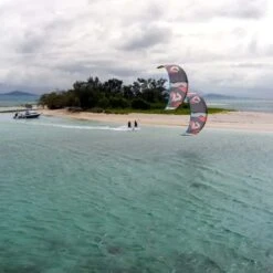 Duotone Evo D/LAB Kitesurfing Kite 2023 -Surfing Gear Evo D LAB 2023 action3