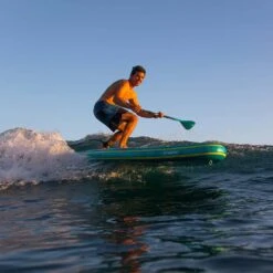 Fanatic Fly Air Premium Paddle Board 2024 -Surfing Gear H2O 2020 Fanatic iSUP Action 26 FlyAirPremium