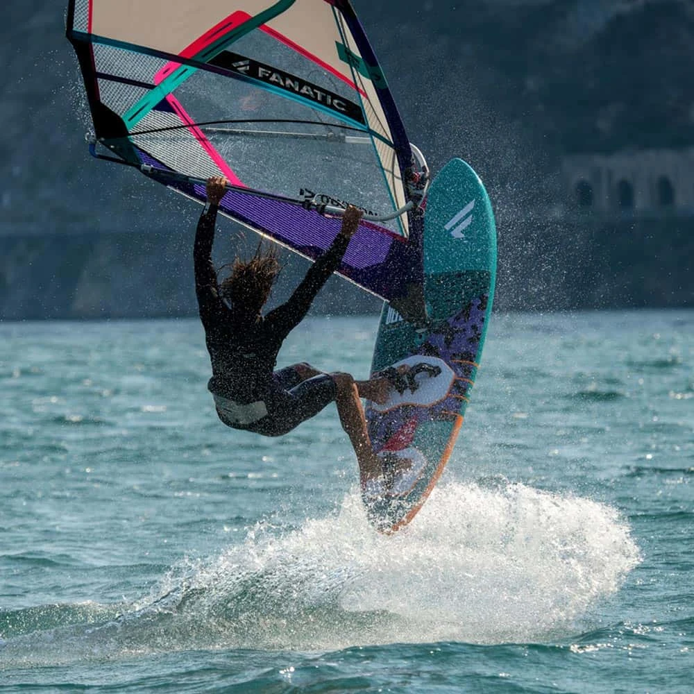 ION Windsurf C-Bar 1.0 Spreader Bar 2024 4 ION Windsurf C-Bar 1.0 Spreader Bar 2024 - Image 2